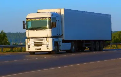 İzmir ile Arnavutköy Arası Öğrenci Eşyası Taşıma